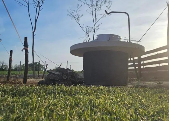 Lejlighed Romantikus Erdei Kunyho Jakuzzival Heviz Koezeleben Rezi